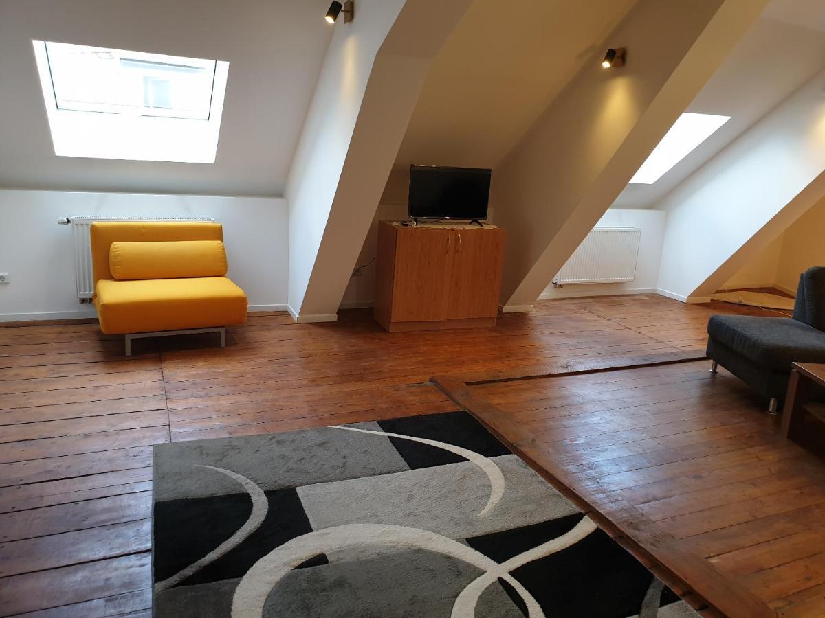 Nilos Apartment Diez Exteriör bild